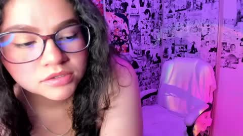 mei mei uwu online show from 04/03/26, 12:52