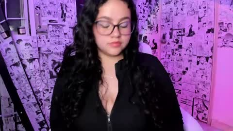 mei mei uwu online show from 04/05/26, 02:31