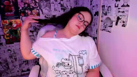 mei mei uwu online show from 05/03/26, 01:33
