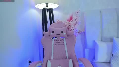 im_miadoll online show from 04/20/26, 12:41