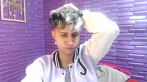 Snapshot of im_milan_rs chatting on 01/13/25, 05:44 im_milan_rs online show from 01/13/25, 05:44