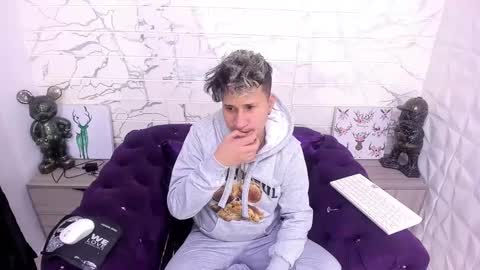 Snapshot of im_milan_rs chatting on 01/22/25, 06:42 im_milan_rs online show from 01/22/25, 06:42