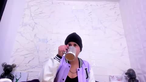 Snapshot of im_milan_rs chatting on 01/27/25, 07:35 im_milan_rs online show from 01/27/25, 07:35