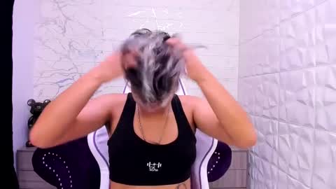 Snapshot of im_milan_rs chatting on 02/15/25, 12:37 im_milan_rs online show from 02/15/25, 12:37