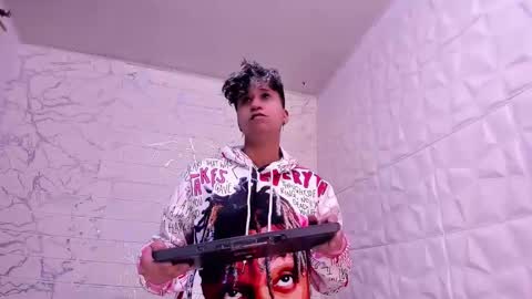 Snapshot of im_milan_rs chatting on 03/05/25, 03:40 im_milan_rs online show from 03/05/25, 03:40