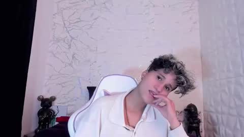 Snapshot of im_milan_rs chatting on 03/08/25, 09:28 im_milan_rs online show from 03/08/25, 09:28