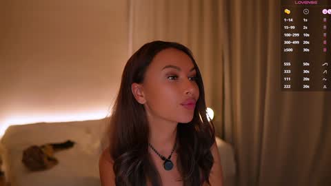 Milla online show from 02/05/25, 01:58