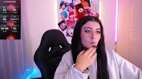 Snapshot of im_rosse_ chatting on 12/15/24, 12:18 Jade Rosse online show from 12/15/24, 12:18