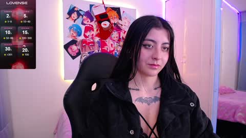 Snapshot of im_rosse_ chatting on 12/27/24, 01:00 Jade Rosse online show from 12/27/24, 01:00