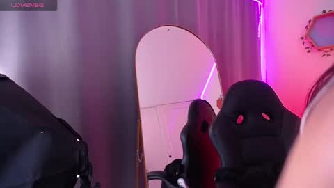 Snapshot of im_rosse_ chatting on 10/03/25, 07:22 Jade Rosse online show from 10/03/25, 07:22