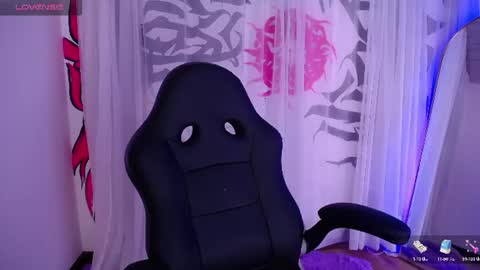Snapshot of im_rosse_ chatting on 07/28/26, 07:04 Jade Rosse online show from 07/28/26, 07:04