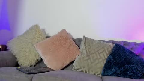 Snapshot of im_salo18 chatting on 03/03/26, 09:31 Salo online show from 03/03/26, 09:31