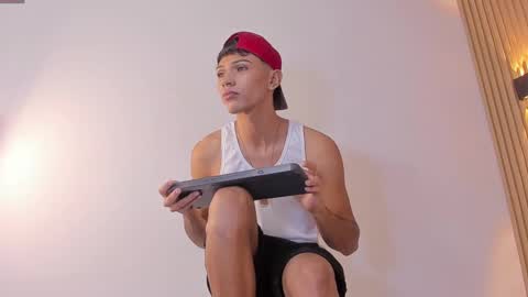 im_sebaslopez online show from 02/17/25, 03:36