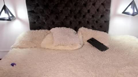 Snapshot of im_sky_ chatting on 03/03/26, 06:30 im_sky_ online show from 03/03/26, 06:30