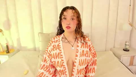 Tara Black online show from 12/23/25, 04:32