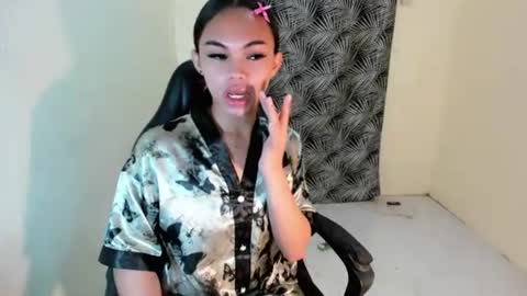 Lolly online show from 07/29/26, 09:46