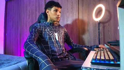 Snapshot of im_usuga chatting on 03/30/26, 12:17 im_usuga online show from 03/30/26, 12:17