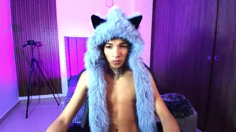 Snapshot of im_usuga chatting on 04/05/26, 03:04 im_usuga online show from 04/05/26, 03:04