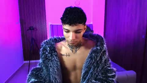 Snapshot of im_usuga chatting on 04/16/26, 08:04 im_usuga online show from 04/16/26, 08:04