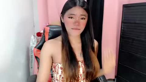 Snapshot of im_yourfairyannaxx chatting on 10/26/25, 03:45 im_yourfairyannaxx online show from 10/26/25, 03:45