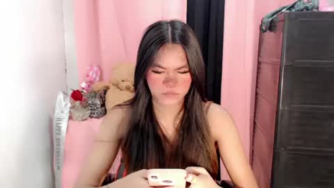 Snapshot of im_yourfairyannaxx chatting on 10/29/25, 02:03 im_yourfairyannaxx online show from 10/29/25, 02:03