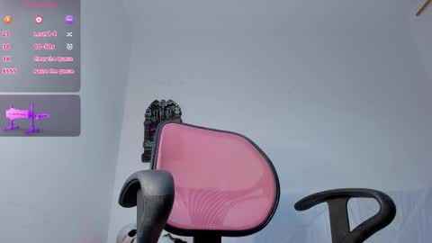 Snapshot of imblackeyes1 chatting on 10/26/25, 10:04 imblackeyes1 online show from 10/26/25, 10:04