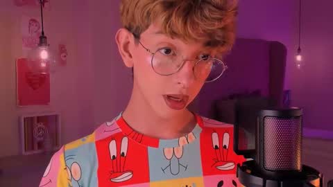 Snapshot of imdamiano chatting on 09/30/25, 07:19 Damiano online show from 09/30/25, 07:19