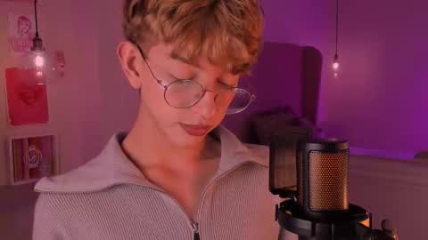 Snapshot of imdamiano chatting on 10/02/25, 10:06 Damiano online show from 10/02/25, 10:06