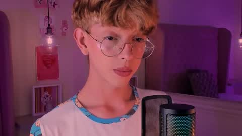 Snapshot of imdamiano chatting on 10/05/25, 10:07 Damiano online show from 10/05/25, 10:07