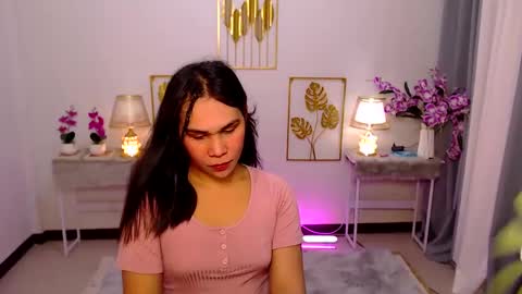 Ashley online show from 12/19/24, 07:51