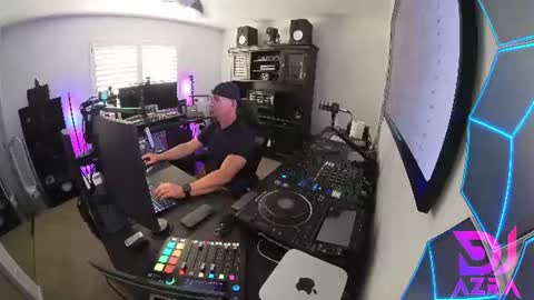 DJ Azra online show from 08/04/26, 12:36