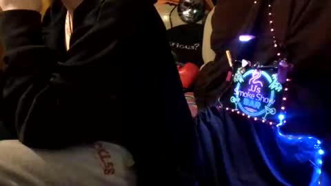 JJ online show from 02/19/25, 05:05