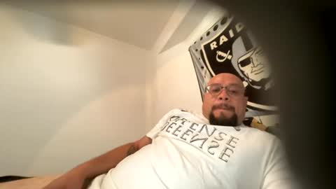 Imhardjames13 online show from 07/31/26, 04:23