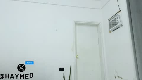 Snapshot of imhaymed chatting on 02/16/25, 10:10 Haymed Montao online show from 02/16/25, 10:10