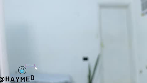 Snapshot of imhaymed chatting on 02/21/25, 06:18 Haymed Montao online show from 02/21/25, 06:18