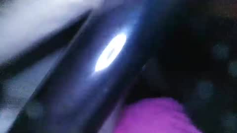 Snapshot of imi4u2c chatting on 12/17/24, 08:23 IMI4U2C online show from 12/17/24, 08:23