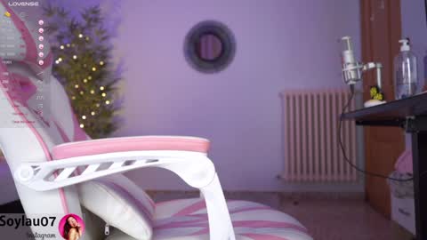 Snapshot of imjess_ chatting on 12/22/24, 06:17 imjess_ online show from 12/22/24, 06:17