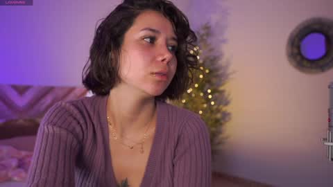 Snapshot of imjess_ chatting on 01/15/25, 05:19 imjess_ online show from 01/15/25, 05:19