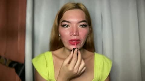 Mika online show from 02/06/26, 11:24