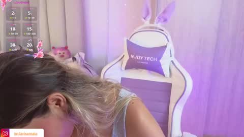 Larisa online show from 02/14/25, 10:14