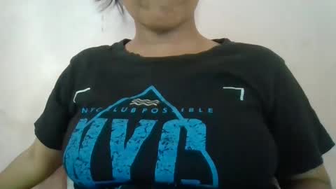 Snapshot of imlovelyrose chatting on 01/31/25, 09:16 ROSE online show from 01/31/25, 09:16