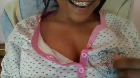 Snapshot of imlovelyrose chatting on 02/16/25, 09:26 ROSE online show from 02/16/25, 09:26