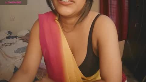 Snapshot of imlovelyrose chatting on 09/23/25, 10:07 ROSE online show from 09/23/25, 10:07