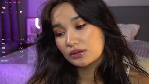 Snapshot of immahawaii chatting on 12/12/24, 06:25 Imma online show from 12/12/24, 06:25