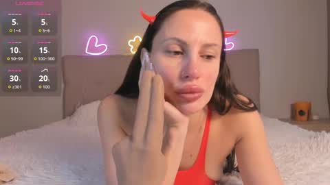 Snapshot of immolly1 chatting on 10/28/25, 09:35 immolly1 online show from 10/28/25, 09:35