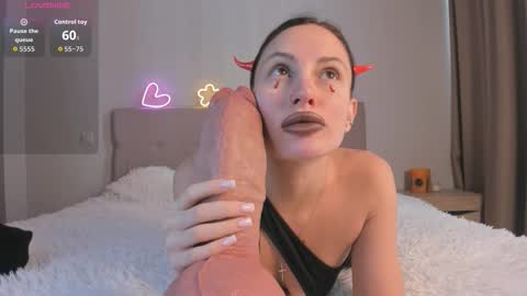 Snapshot of immolly1 chatting on 11/01/25, 06:37 immolly1 online show from 11/01/25, 06:37