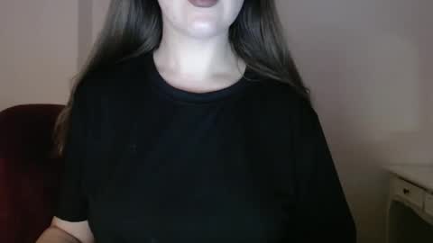 Snapshot of immouss chatting on 12/10/24, 10:26 Pola online show from 12/10/24, 10:26