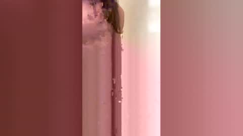 Snapshot of immsogood chatting on 12/14/25, 07:40 immsogood online show from 12/14/25, 07:40