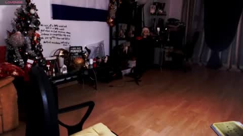 Snapshot of imperatrizasado chatting on 02/13/25, 05:05 Empress online show from 02/13/25, 05:05