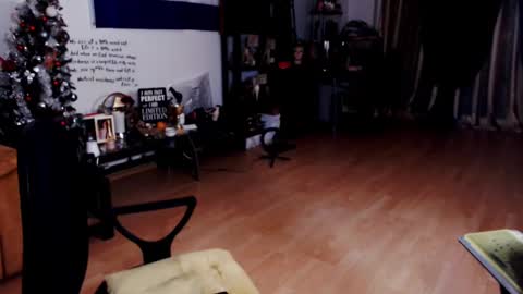 Snapshot of imperatrizasado chatting on 03/08/25, 06:05 Empress online show from 03/08/25, 06:05